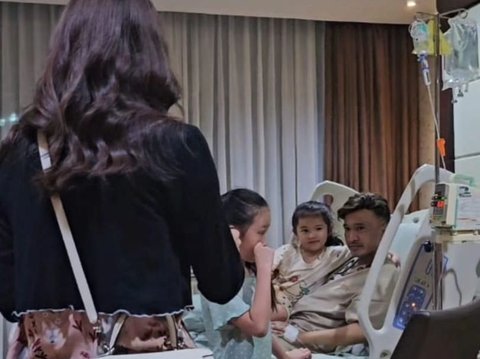 Momen Sarwendah Jenguk Ruben Onsu di Rumah Sakit, Ungkap Kondisi Terbaru Sang Suami
