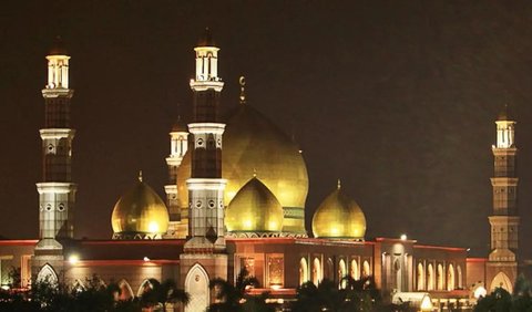 <b>Masjid Dian Al Mahri</b><br>