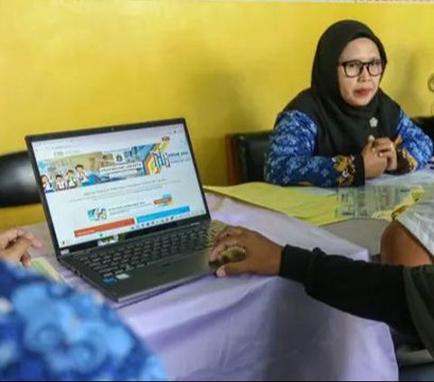 FOTO: Pendaftaran Penerimaan Peserta Didik Baru Jakarta Jenjang SD Sudah Dibuka