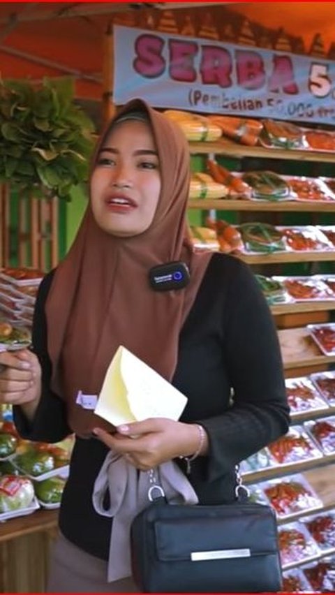 Wanita Ini Jual Sayur Serba Rp5.000 di CFD Karanganyar, Hasilkan Omzet Rp2 Juta dalam Waktu Tiga Jam