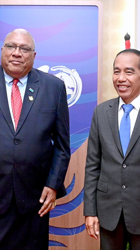 Jokowi Tekankan Tiga Hal Saat Berjumpa Bilateral dengan Presiden Fiji di Bali