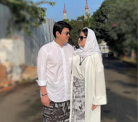 Interfaith Marriage Issue, Asty Ananta Reveals Her Husband's Belief