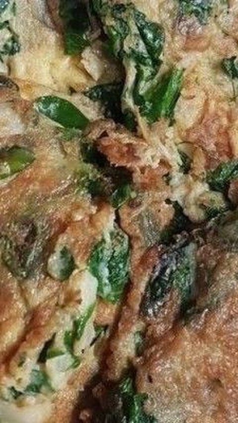 Telur Dadar Daun Kelor