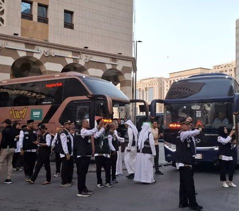 2 Surabaya Hajj Pilgrims Arrested at the Nabawi Mosque