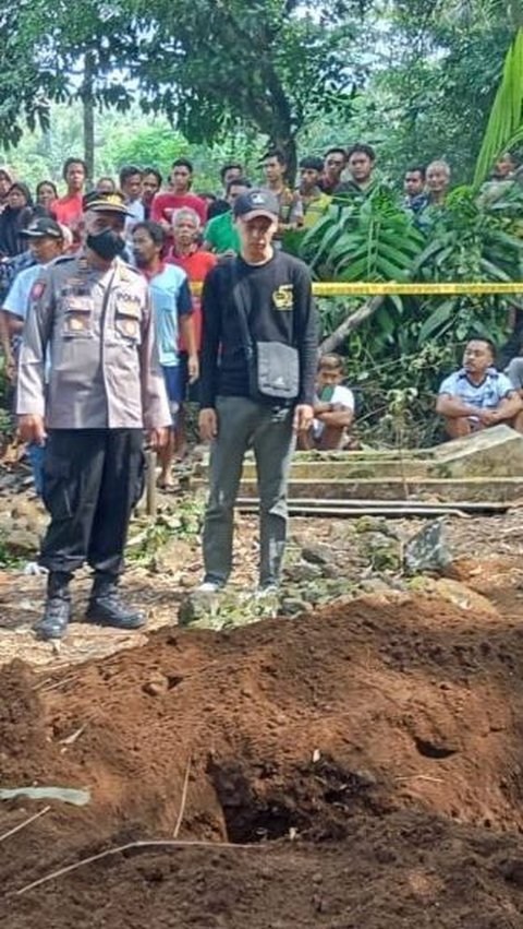 Shocking New Student Tomb Unearthed the Day After Burial, Allegedly Pocong Rope Theft