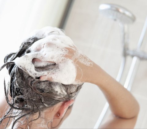 Can Conditioner Solve Dry and Frizzy Hair?