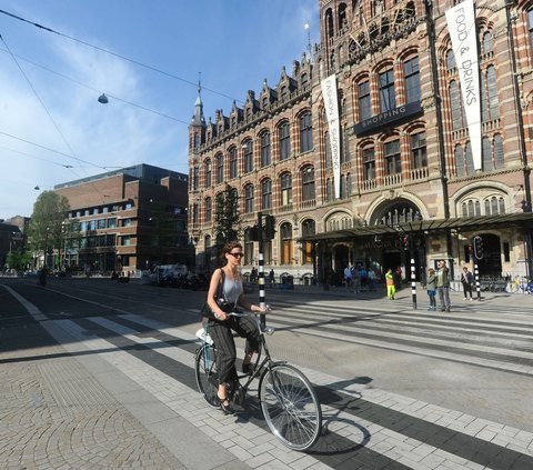 FOTO: Menikmati Amsterdam, Ibu Kota Sepeda Dunia