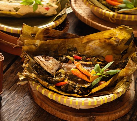Recipe for Pepes Ikan Mas, a Special Sundanese Dish with Tempting Aroma