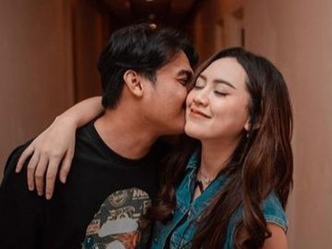 The Puzzle of Happy Asmara and Gilga Sahid's Wedding Revealed, Marriage Invitation Letter Circulated