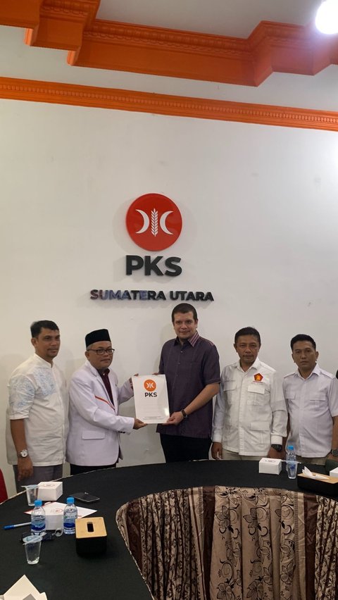 Bobby Nasution Utus Orang ke PKS Ambil Formulir Pilgub Sumut