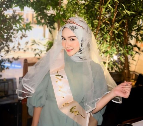 Momen Bahagia Melody Prima Dapat Surprise Bridal Shower dari Para Sahabat