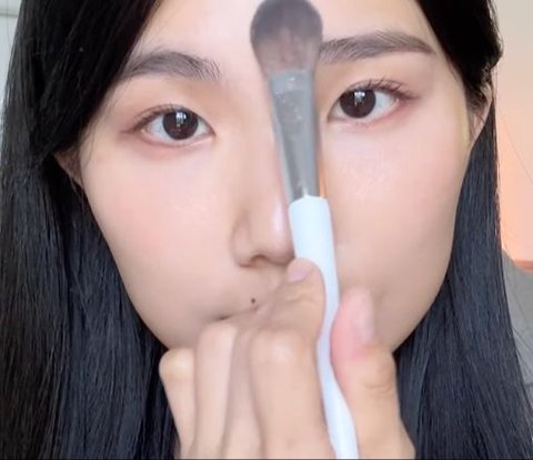 4 Tricks to Make Your Face Fresh and Glowing like a Korean Idol