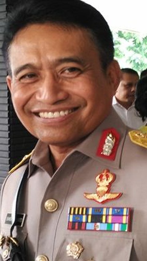 Dari empat jenderal tersebut, sosok Kapolda Jabar yang menangani kasus awal pembunuhan Vina ialah Irjen Bambang Waskito.<br>