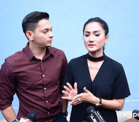 Surviving for 6 Years, Tengku Dewi Knows Her Husband Likes to Cheat Since the Beginning of Their Marriage