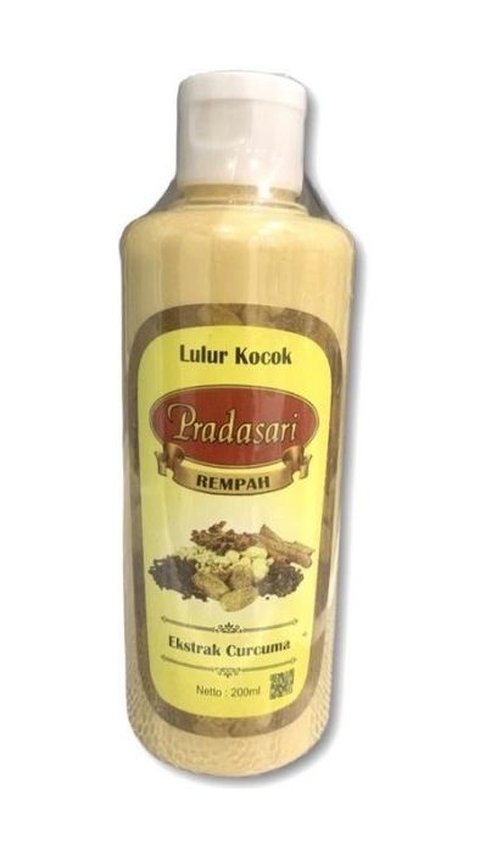 9. Pradasari Shaken Spice Body Scrub