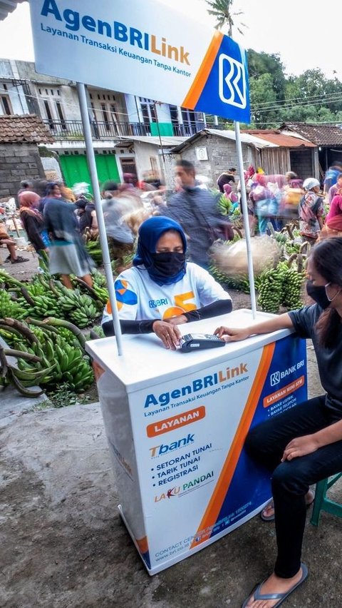 Kisah AgenBRILink Dekatkan Akses Perbankan Bantu Warga di Sumbawa Besar