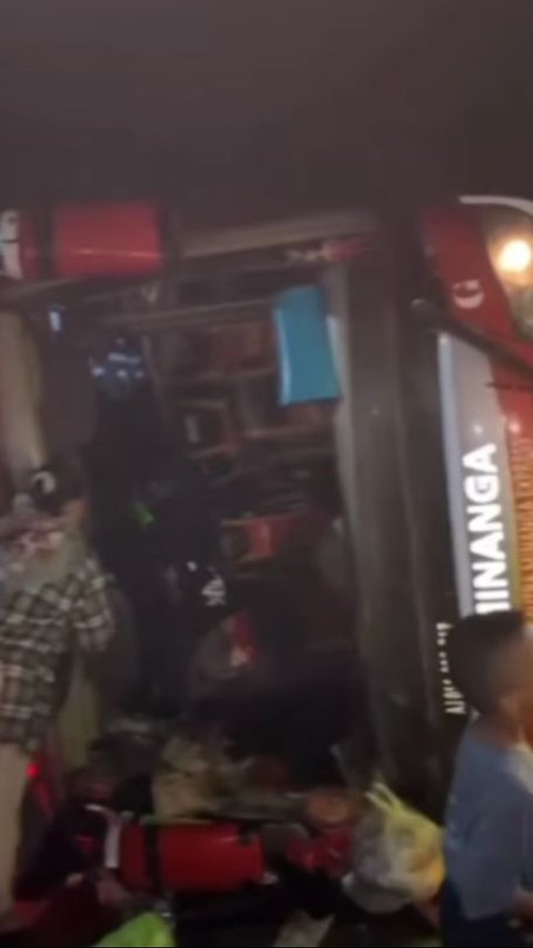 Viral Kecelakaan Bus Study Tour Rombongan SD di OKI Sumsel, 2 Orang Tewas<br>