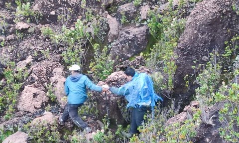 Pendaki Hilang di Gunung Kerinci Usai Ikuti Sosok Dikira Temannya saat Kabut Tebal