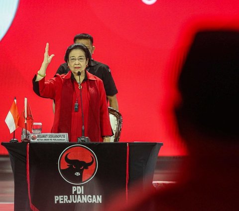 FOTO: Reaksi Megawati Berapi-api Tutup Rakernas V PDIP yang Melahirkan 17 Poin Rekomendasi