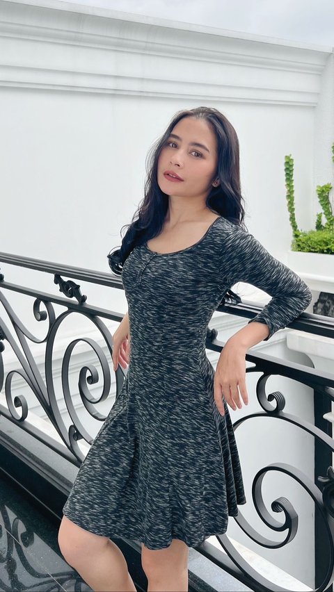 This is the latest picture of Prilly Latuconsina after her weight decreased by 8 kilograms.