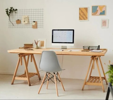 Desain Ruang Kerja Minimalis dan Simple di Rumah, WFH Makin Nyaman