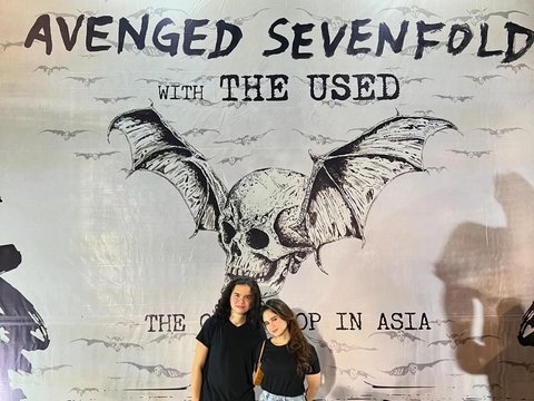 Potret Dul Jaelani Nonton Konser Avenged Sevenfold di Jakarta, Teringat Masa Main Game di Warnet