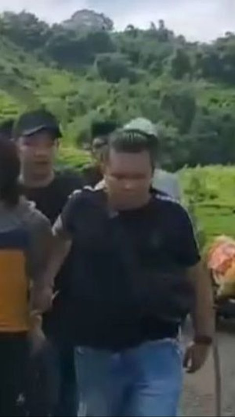 Sembunyi di Kebun Teh, Pemuda Bunuh Ibu Kandung Ditangkap Polisi