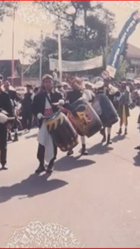 Mengenal Drumblek Salatiga, Kesenian Rakyat Manfaatkan Alat Musik dari Barang Bekas Bikin Guyub Warga