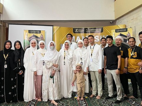 Bikin Pangling! Foto-foto Nisya Ahmad Tampil Berhijab saat Kegiatan Manasik Haji, Akan Menunaikan Haji Furoda Bersama Keluarga Besar