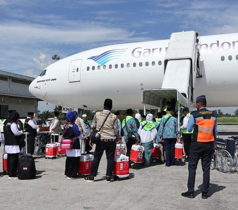 Jemaah Haji Kerap Terlambat Terbang, Garuda Indonesia Diberi Waktu Dua Hari untuk Berbenah