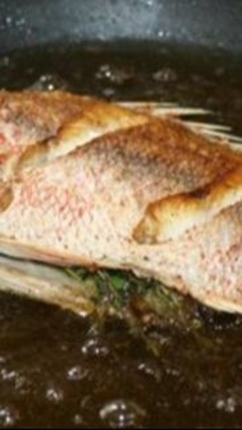 Bukan Pakai Jahe, Ini Trik Goreng Ikan Biar Bebas dari Bau Amis