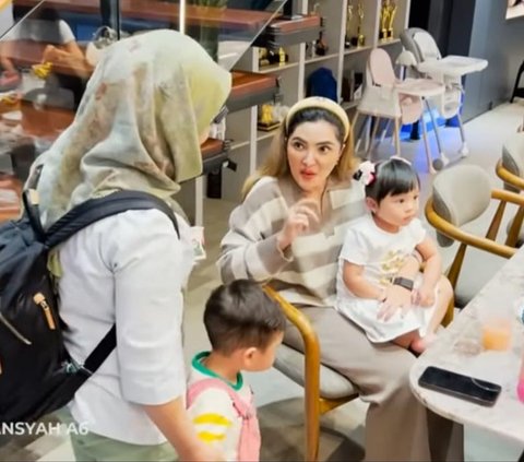 Potret Anak-anak Anggota Genk Cendol Ikut Arisan, Ada Baby Lily Hingga Mikhayla yang Cantiknya Bikin Terpana