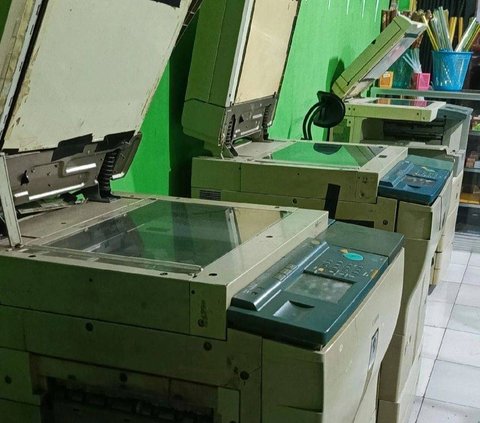 Pria Ini Bagikan Kisahnya Punya Bisnis Fotocopy, Mulai dari Untung Kecil hingga Punya 2 Karyawan