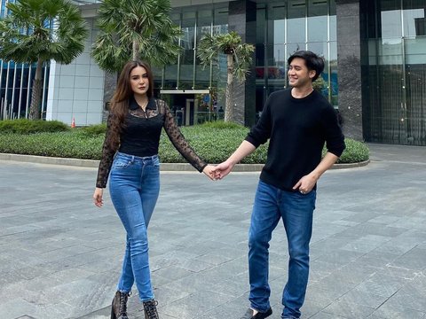 Kini jadi Bumil, ini Potret Cantik Vicy Melanie Istri Kevin Aprilio di Usia 35 Tahun