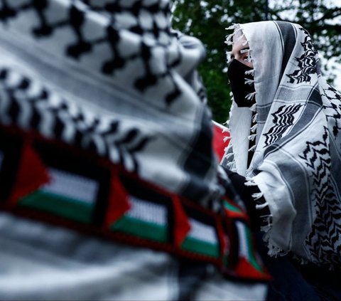 FOTO: 10.000 Orang Gelar Aksi Solidaritas Palestina di Inggris, Kecam Serangan Biadab Israel ke Rafah