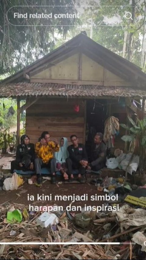 That is a series of viral pictures of Mbak Sombret's house.