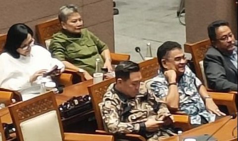 Tak Kekang Kebebasan Pers, DPR Sebut Revisi UU Penyiaran untuk Harmonisasi UU Cipta Kerja