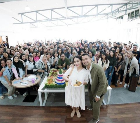 Akhirnya Semua Karyawan Pindah, Potret Syukuran Kantor Baru Raffi Ahmad dan Nagita Slavina di BSD