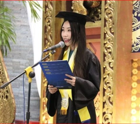 Mahasiswi Asal Vietnam Ini Berhasil Lulus UGM dengan Predikat Cumlaude, Begini Kisahnya