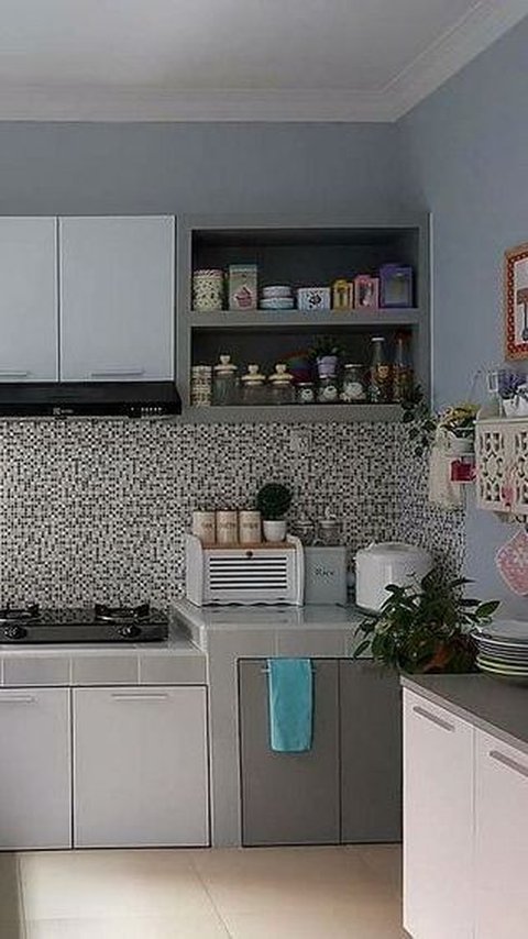 Wallpaper Dinding Dapur Minimalis dengan Corak Simpel