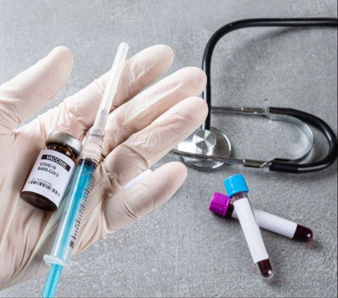 Klaim Tak Ada Kaitan Vaksin AstraZeneca dengan Kasus TTS, Komnas KIPI Sebut Sudah Surveilans di 7 Provinsi