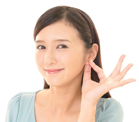 Strange But Trending in China, the 'Elf' Ear Shape That is Considered to Make a Slim Face