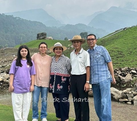 Kumpul Keluarga Cendana Rayakan HUT Anak Kedua Soeharto, Wanita di Samping Bambang Trihatmodjo Disorot