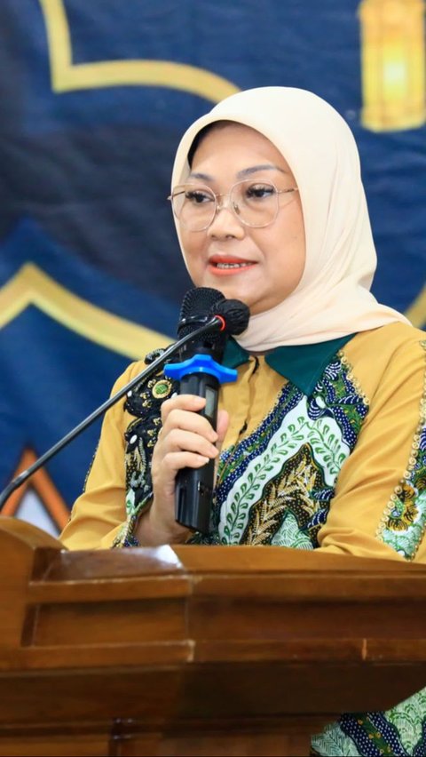 Menaker Ida Fauziyah Hadiri Halalbihalal PW Prika, Apresiasi Kontribusi Pensiunan dalam Bidang Ketenagakerjaan<br>