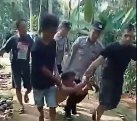 Digotong Ramai-Ramai, Begini Drama Penangkapan Suami yang Mutilasi Istri dan Tawarkan Dagingnya ke Warga