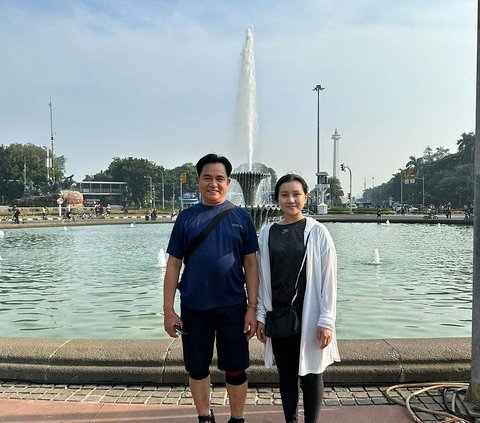 Reply to the Comment of a Random Netizen, Yusril Ihza Mahendra Reveals the Secret of Having a Beautiful Wife