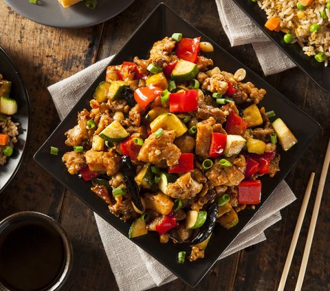 Kung Pao Chicken Recipe, a Spicy and Challenging Classic Chinese Dish