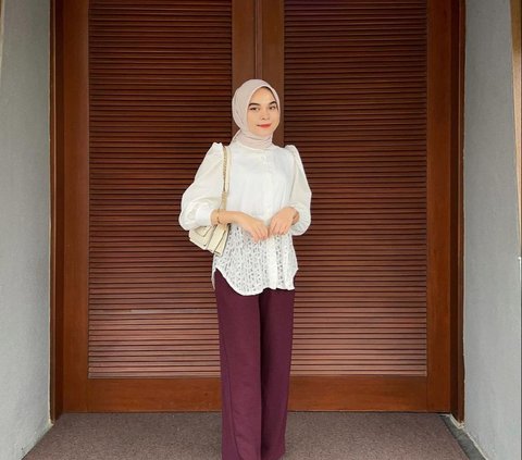 Sweet Look for Hijabers with Maroon Color Combination