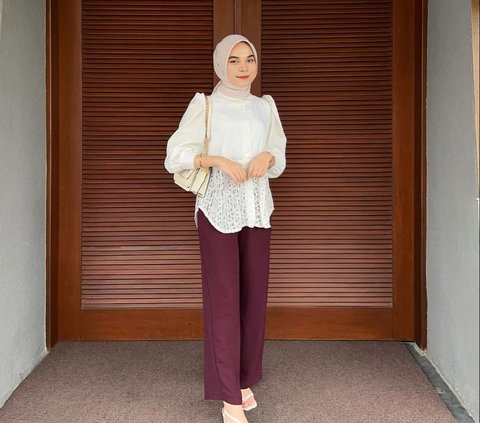 Sweet Look for Hijabers with Maroon Color Combination