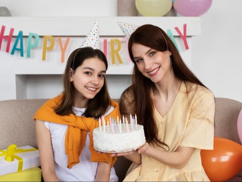 75 Birthday Wishes for Daughters: Sweet and Funny Messages to Convey ...